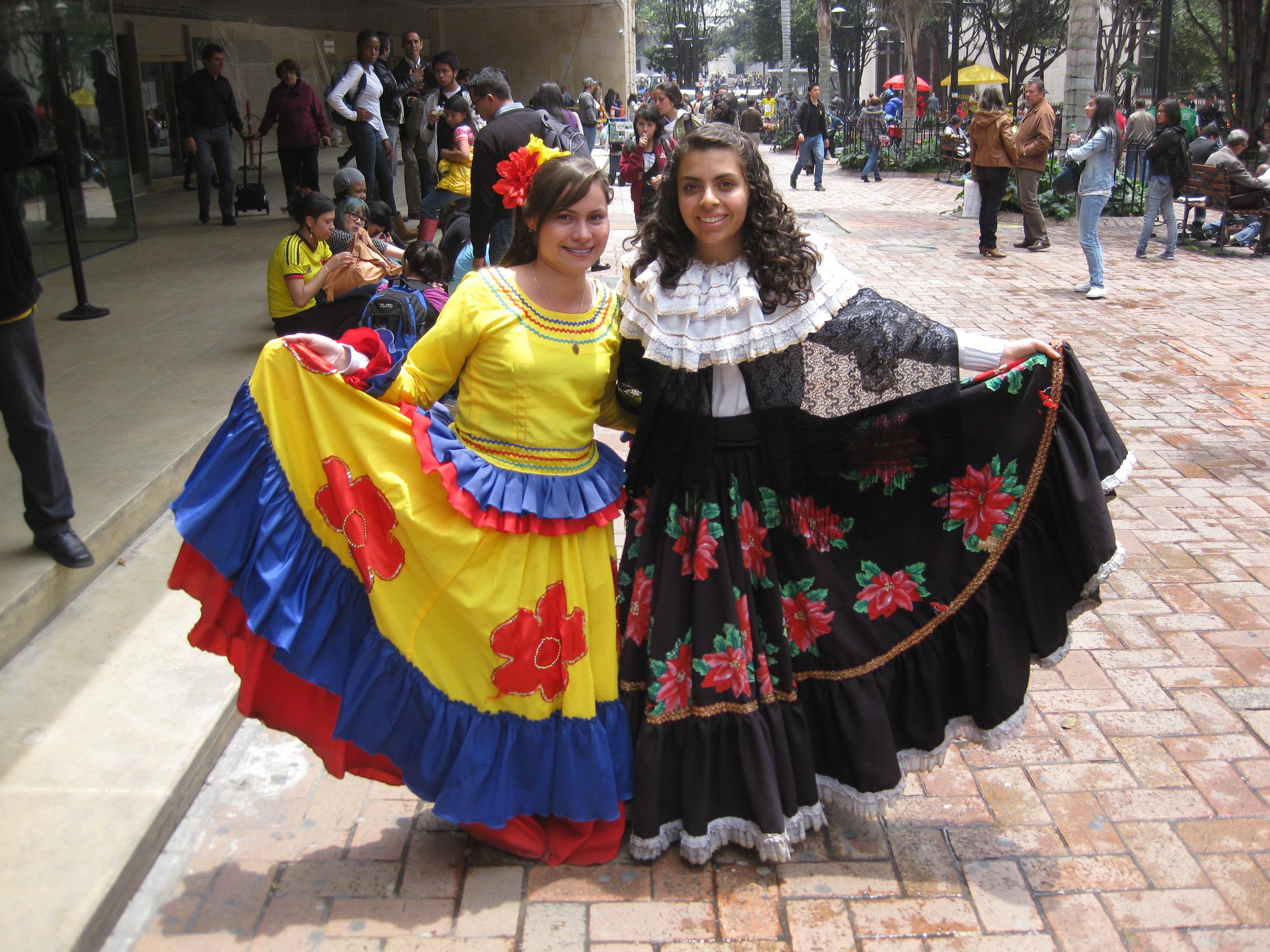 Colombians in traditional dress